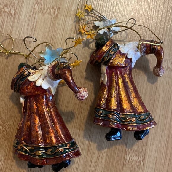 Five Vintage Resin Santa Ornaments (Burgundy Suits) - Picture 5 of 9